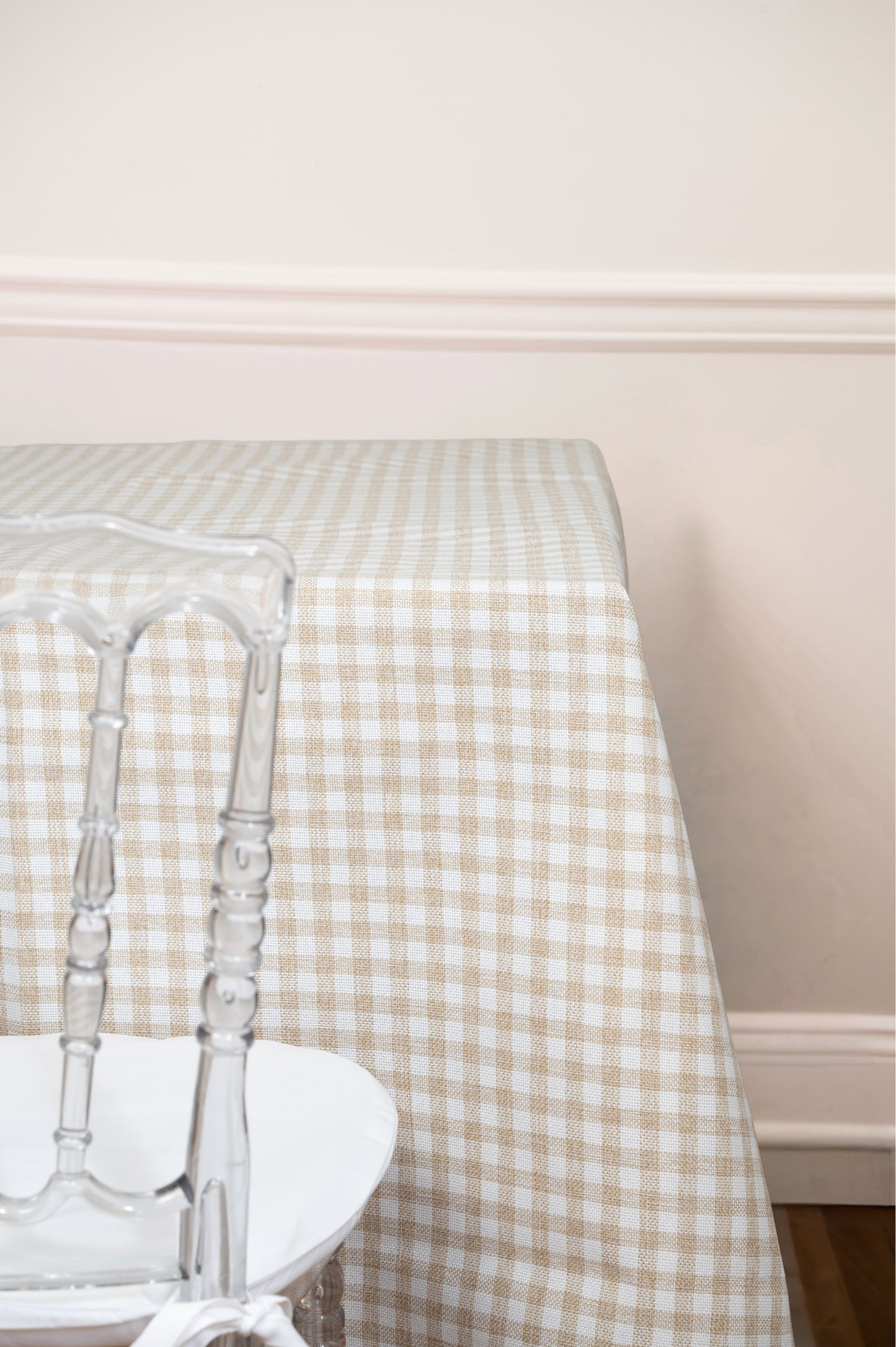 Beige and White Plaid