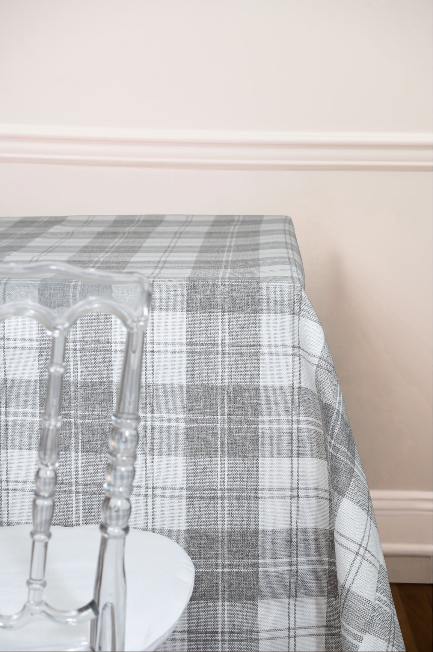 Grey and White Plaid